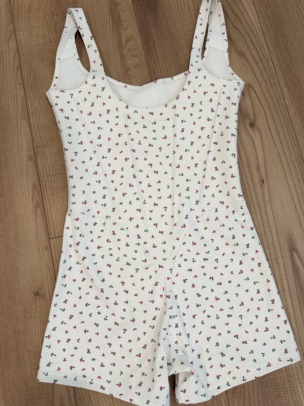 Nike x Skims Women's White Floral Print Romper Bodysuit - Picture 4 of 4